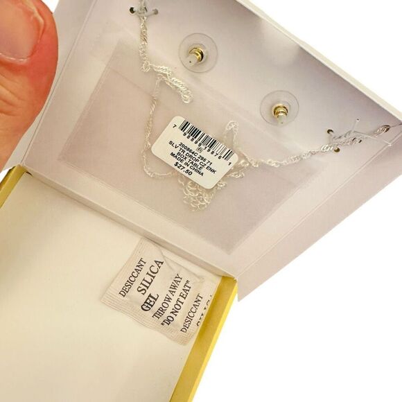 NWT Charter Club Cubic Zirconia Necklace With Earrings - Picture 6 of 6